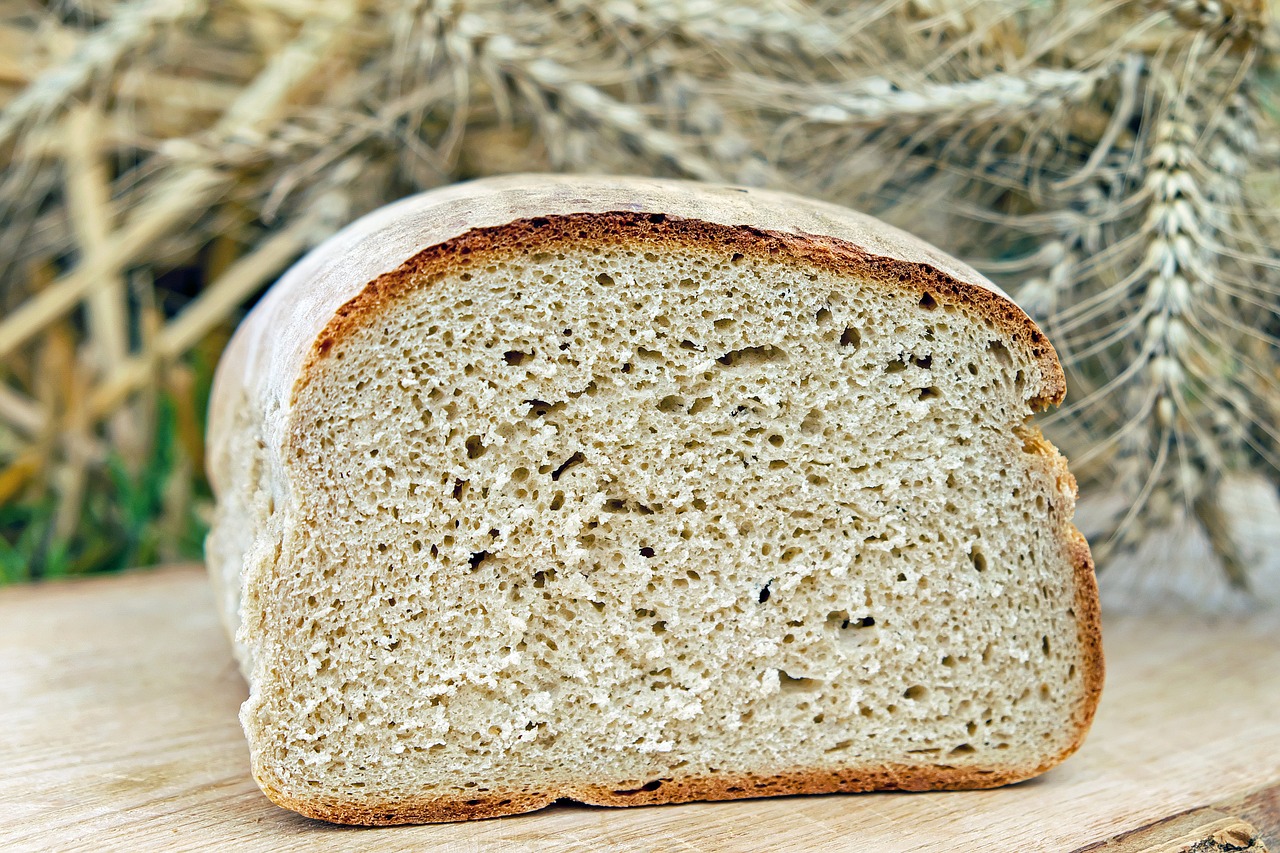 Zakwas czy drożdże? Idealny przepis na chleb.