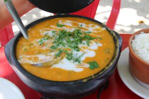 Rola patelni w kuchni – wok Bialetti